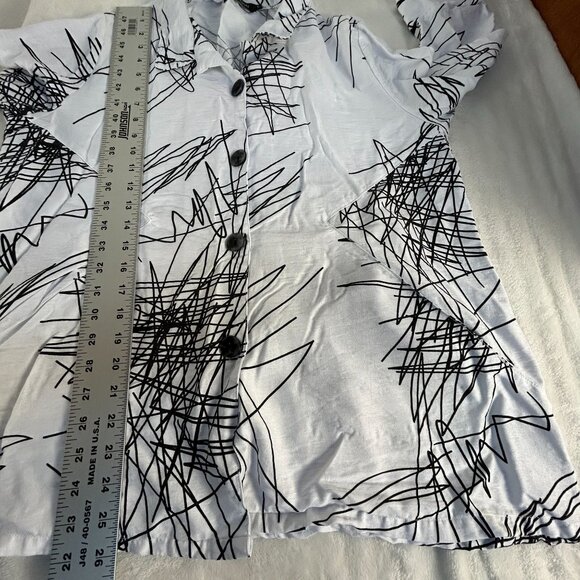 Creation Womens White & Black Abstract Print Button-Up Shirt Large 3/4 Sleeve - Picture 9 of 9